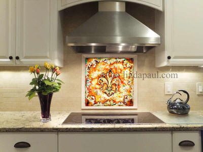 modern kitchen with fleur de lis backsplash